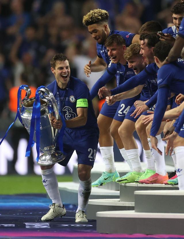 业足球的阵 业足球的阵