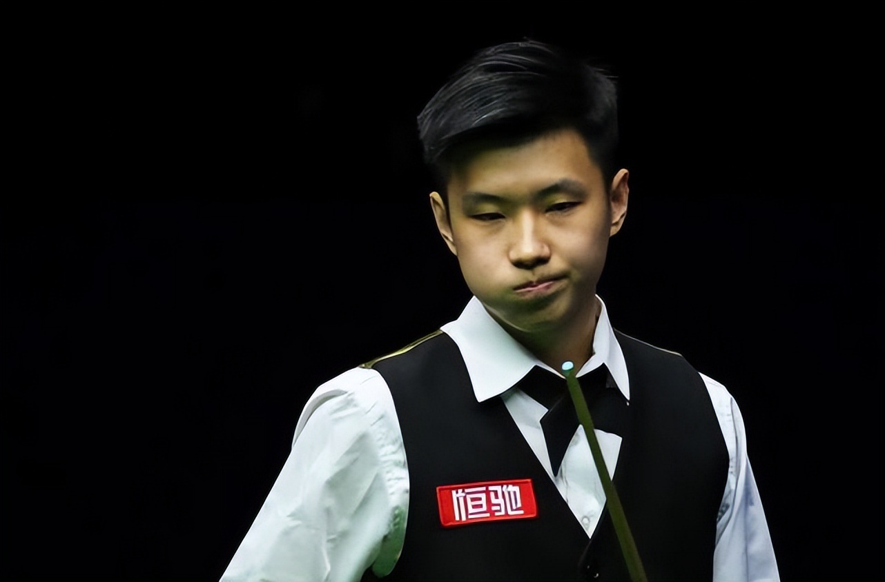 比分差距逐 比分差距逐