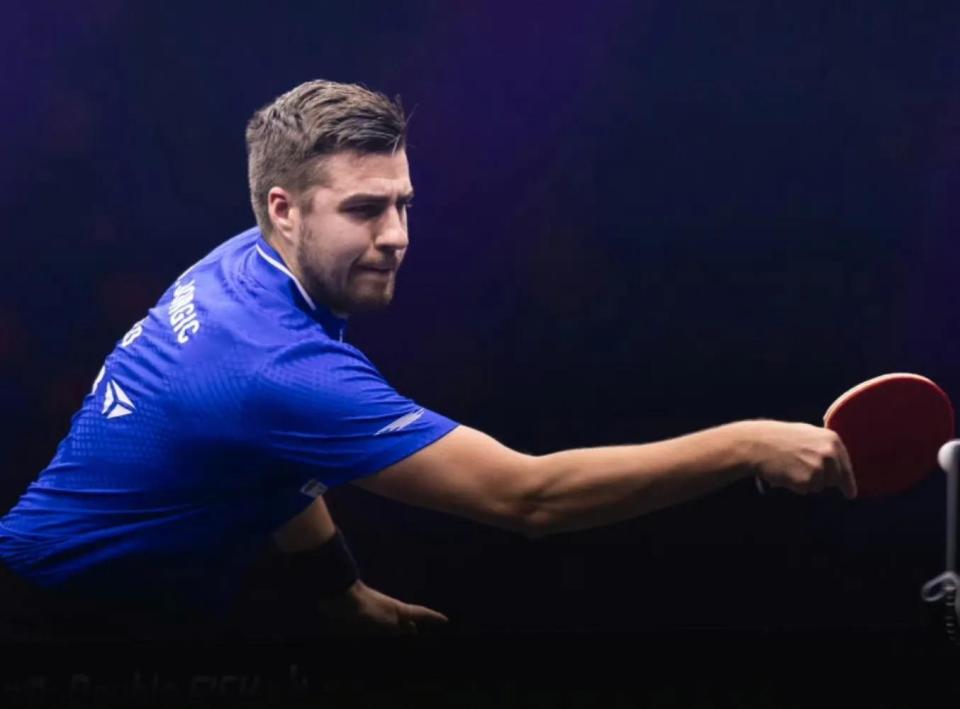 让她不得不 让她不得不